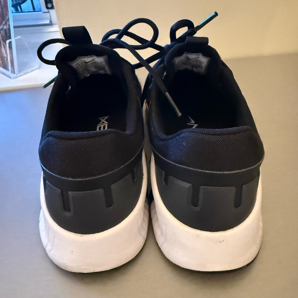 Nike Free Metacon 5 Sneakers - Picture 6 of 7